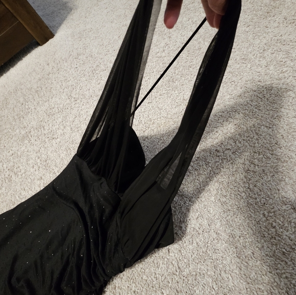 Glittery dress size medium - Picture 2 of 3
